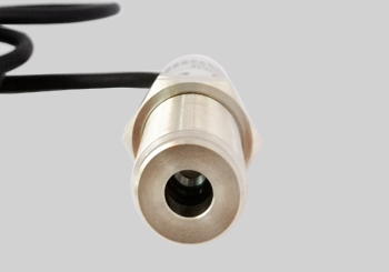 <b>PLUSFO-A1300C全隔离非接触式在线式红外测温仪</b>